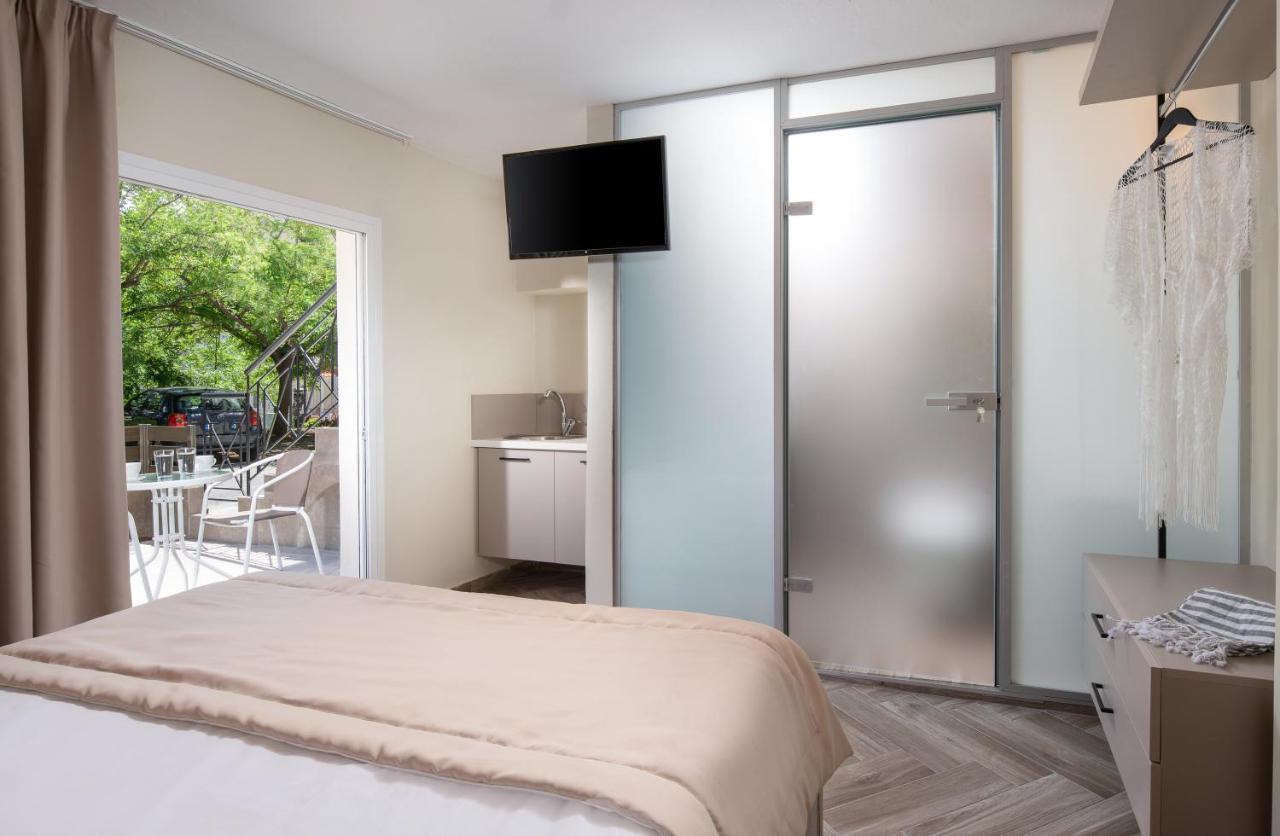 Olenia Luxury Apartments 1 Неос-Мармарас Экстерьер фото